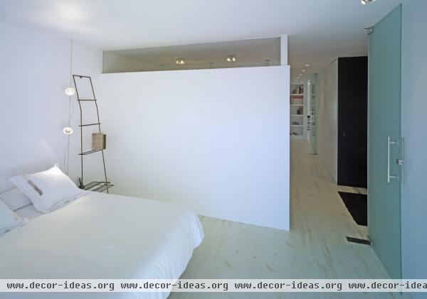Modern Bedroom Modern Bedroom