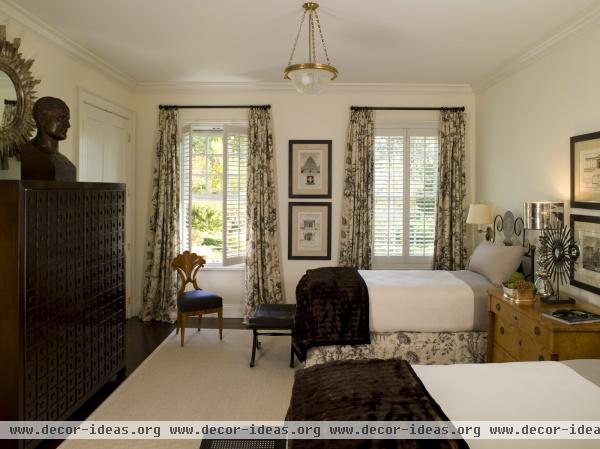 Traditional Bedroom Traditional Bedroom