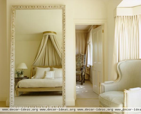 Traditional Bedroom Traditional Bedroom