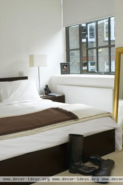 Modern Bedroom Modern Bedroom