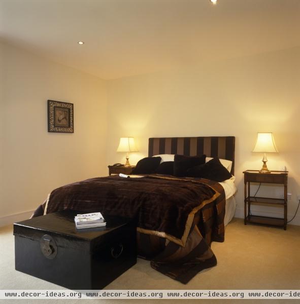 Contemporary Bedroom Contemporary Bedroom