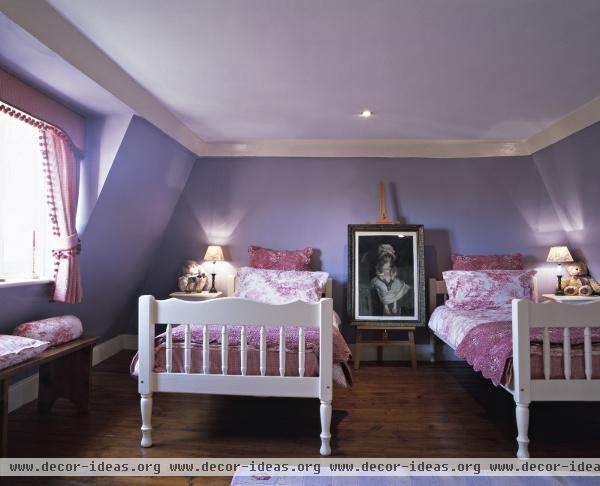 Traditional Bedroom Traditional Bedroom