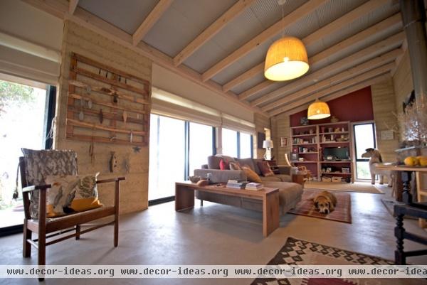 My Houzz: Artist home and studio overlooking Kangaroo Island - eclectic - living room - adelaide