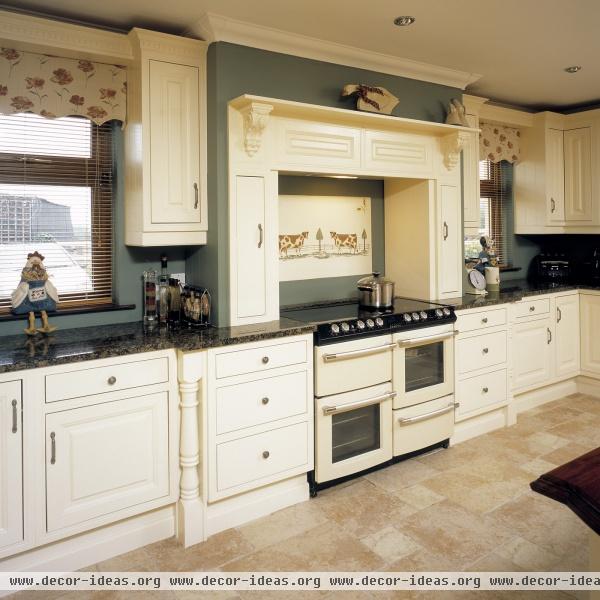 Traditional Kitchen