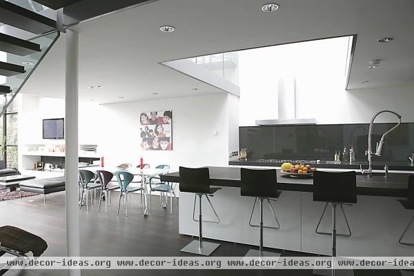 Modern Kitchen