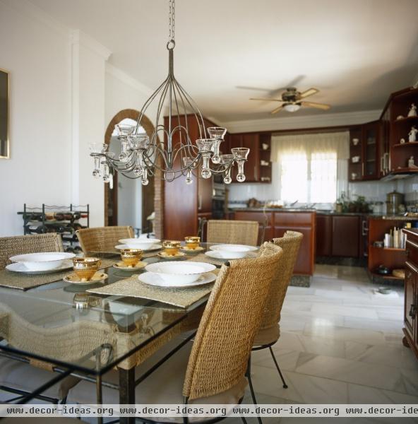 Contemporary Kitchen