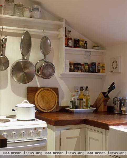 Country Traditional Kitchen