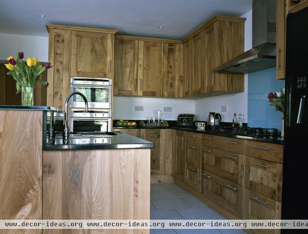 Contemporary Kitchen