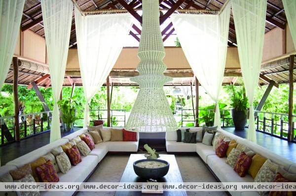 Asian Contemporary Tropical Decor