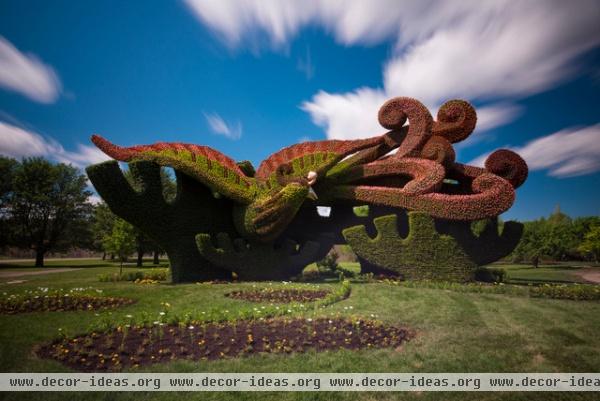 contemporary landscape by Mosaïcultures Internationales