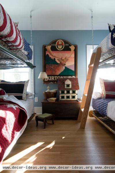 eclectic bedroom by Market of fleas