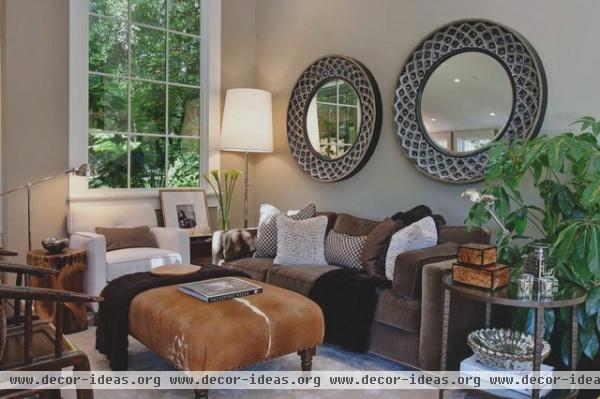 contemporary living room by Urrutia Design
