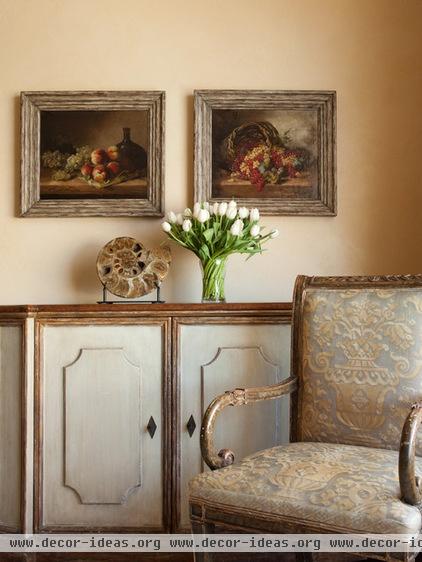 traditional dining room by Cecilie Starin Design Inc.