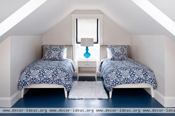 contemporary bedroom by MANDARINA STUDIO interior design