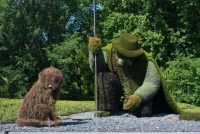 Living Sculptures Delight at the Montreal Botanical Garden