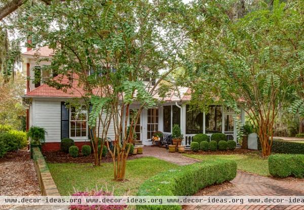 traditional exterior by CHEATHAM FLETCHER SCOTT ARCHITECTS