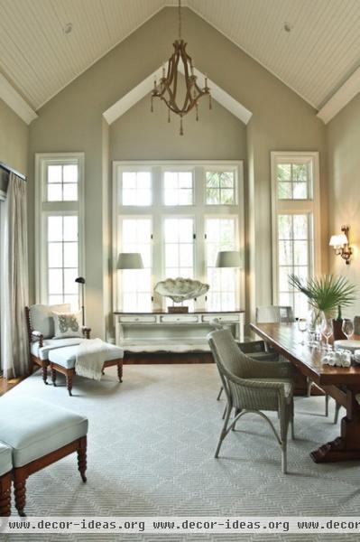 traditional living room by Margaret Donaldson Interiors