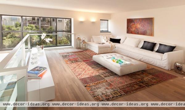 eclectic living room by Elad Gonen & Zeev Beech