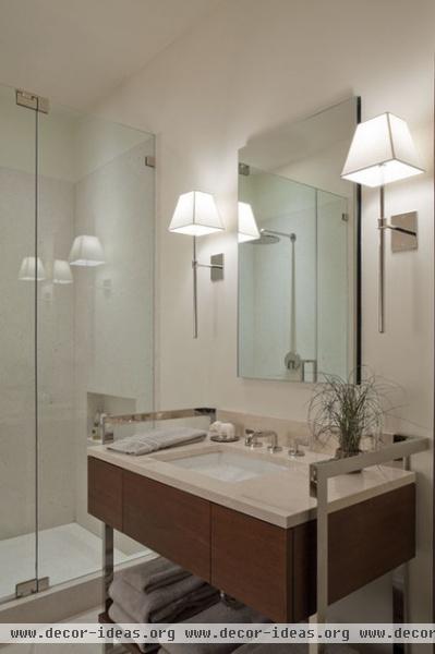 modern bathroom by Neuhaus Design Architecture, P.C.