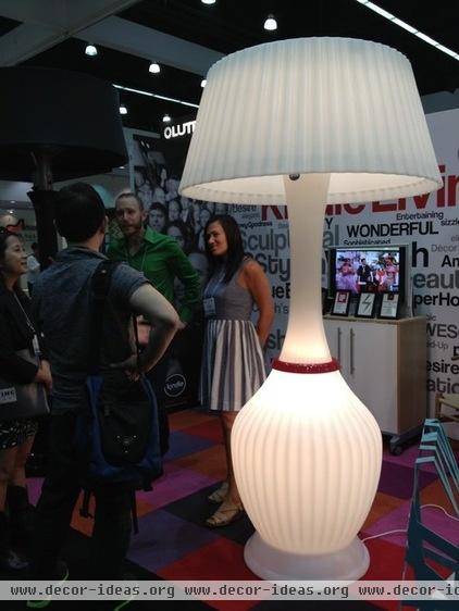 modern  Lumen Lamp
