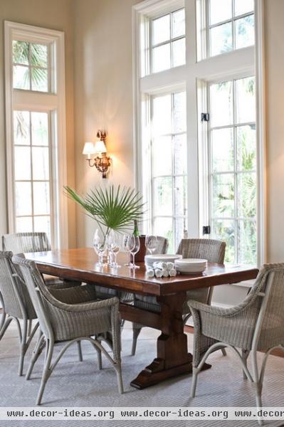 traditional dining room by Margaret Donaldson Interiors