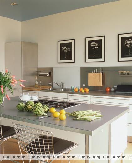 contemporary kitchen by Fougeron Architecture FAIA
