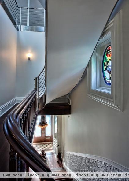 traditional staircase by Vinci | Hamp Architects