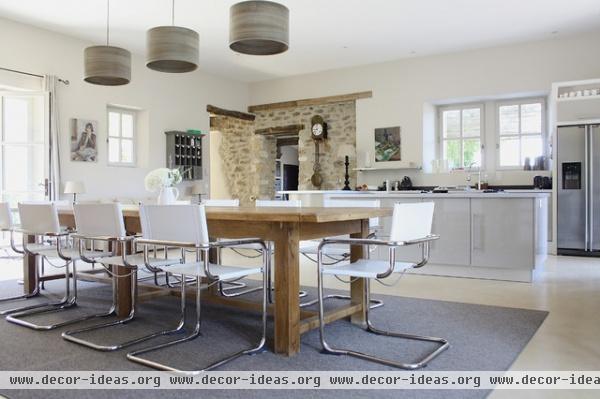 contemporary dining room by Holly Marder