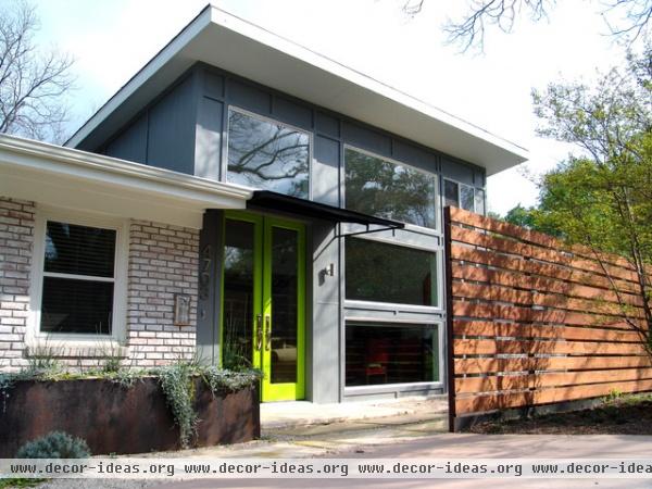 contemporary exterior by Soledad Builders, LLC