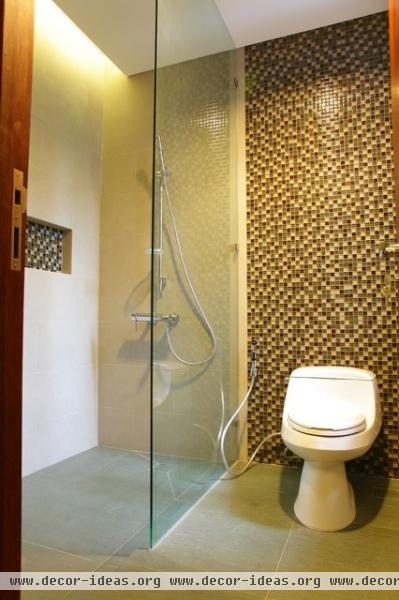Puri Botanical Residence - tropical - bathroom - other metro