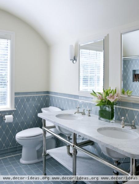 Tudor Addition Bath - traditional - bathroom - boston