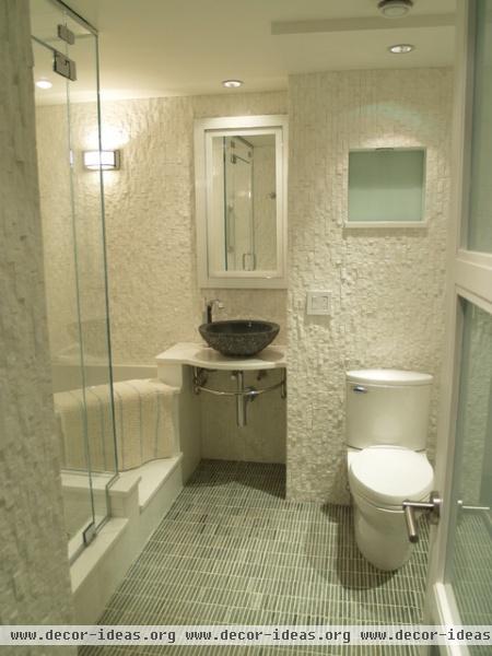 Apartment living: master bath - contemporary - bathroom - new york