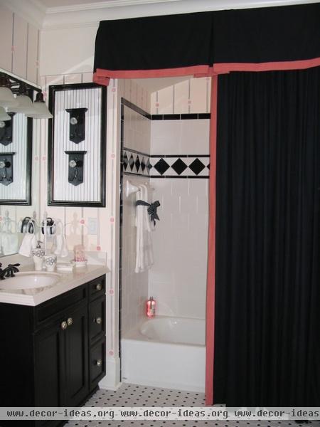 Bathed in Black and White - traditional - bathroom - other metro
