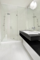 Madison Avenue, The Annex, Toronto - contemporary - bathroom - other metro