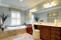 Classic Traditional Town Home St Davids Sq - traditional - bathroom - atlanta