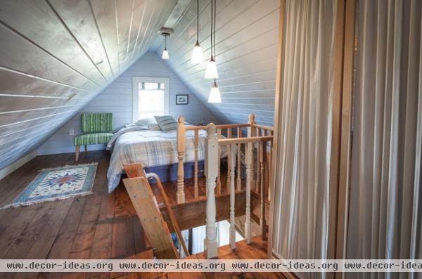 My Houzz: Rustic Summer Home in Heritage Community Trinity - traditional - bedroom - other metro