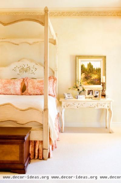 Tuscan Villa - traditional - bedroom - austin