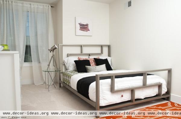 Monastery Hill Staging - modern - bedroom - philadelphia