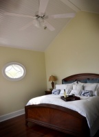 Beach cottage - traditional - bedroom - philadelphia