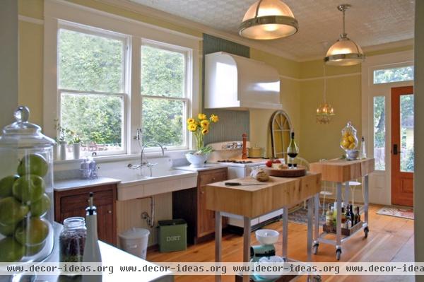 Designing Your Kitchen: Deep Thoughts for Your Sink