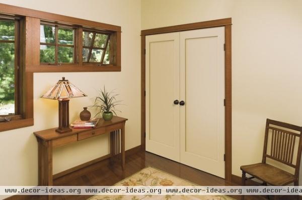 craftsman by Lynden Door