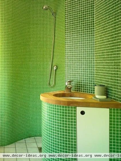 modern bathroom by David Churchill - Architectural Photographer