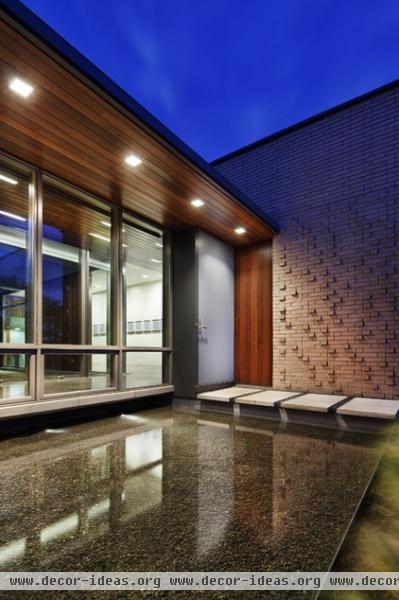 modern by Alterstudio