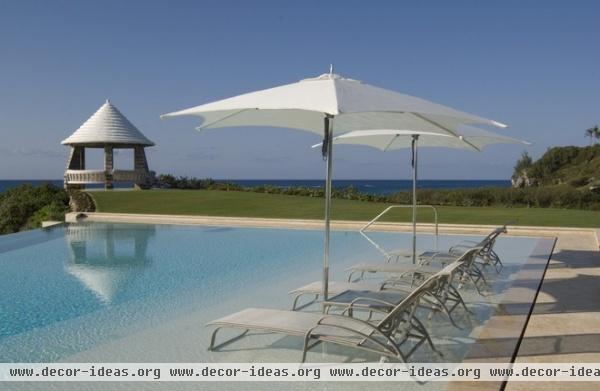 contemporary pool Contemporary Pool