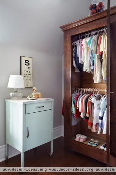 contemporary kids by Lisa Petrole Photography