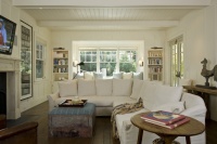 How to Navigate an Extended Guest Stay