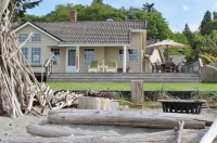 My Houzz: Beachy Tranquility and Togetherness on Puget Sound