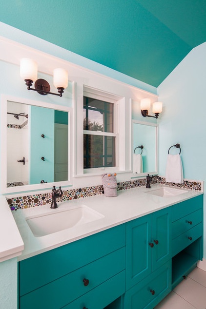 Transitional Bathroom by CG&S Design-Build