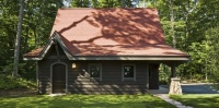 How to Incorporate Your Roofing Into the Landscape