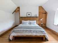 Sitting Pretty: Headboards With Storage and Style